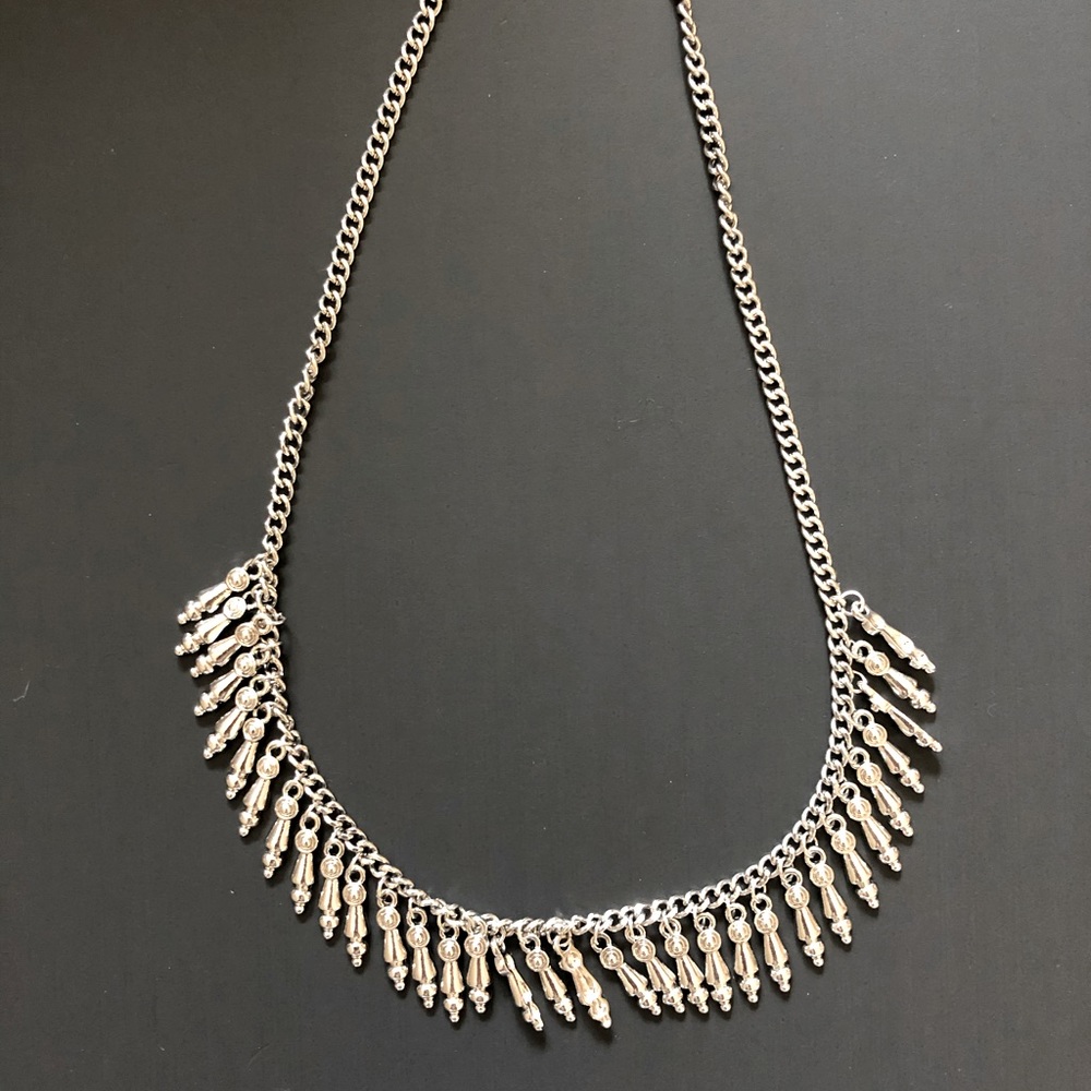 Silver layer necklace